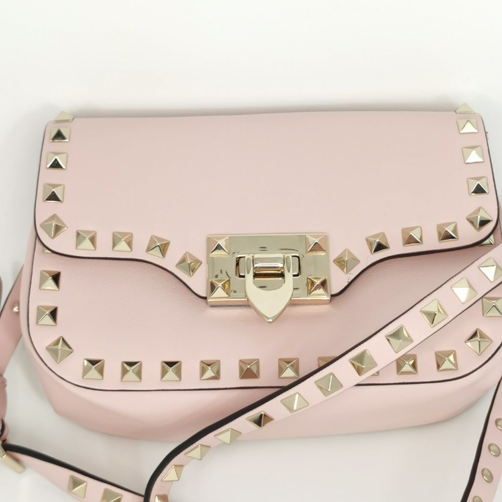 Small Valentino Rockstud Crossbody Bag in Poudre